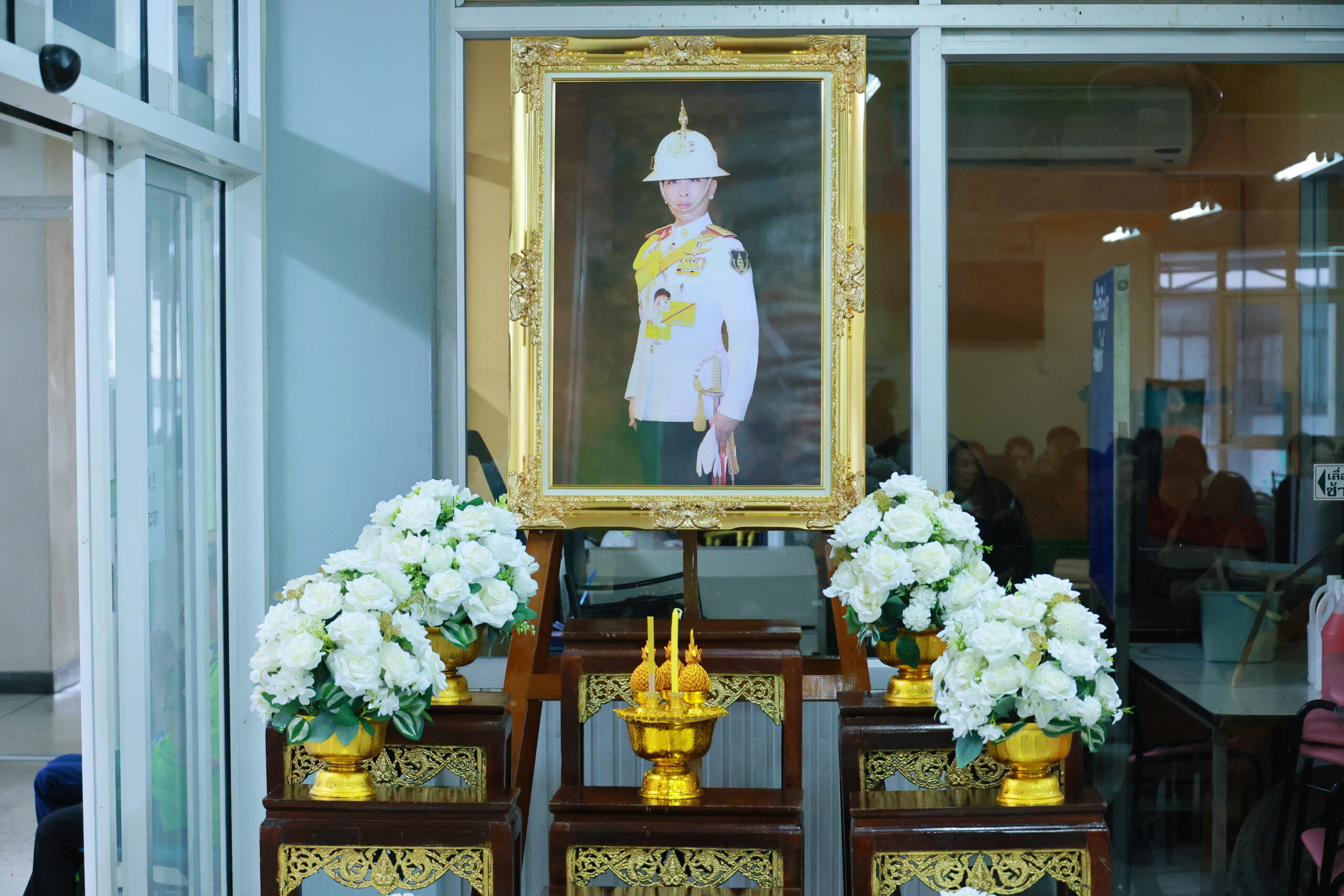 พิธีทำบุญตักบาตรพระสงฆ์